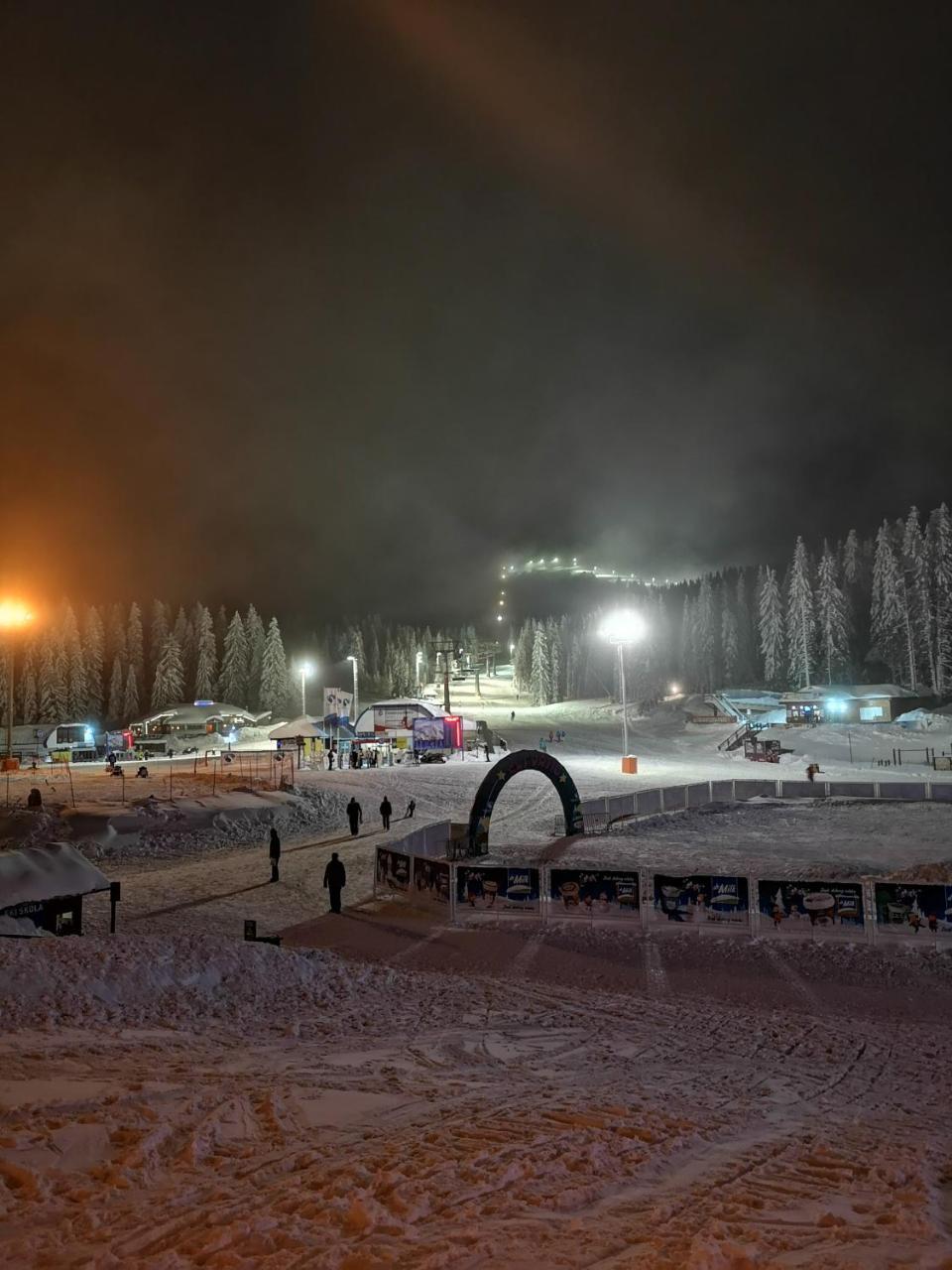Apartman 33 Kraljevi Cardaci Kopaonik Esterno foto